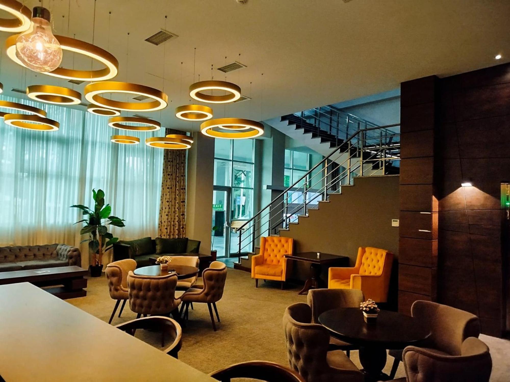 Green Tower Hotel Tbilisi Exterior photo