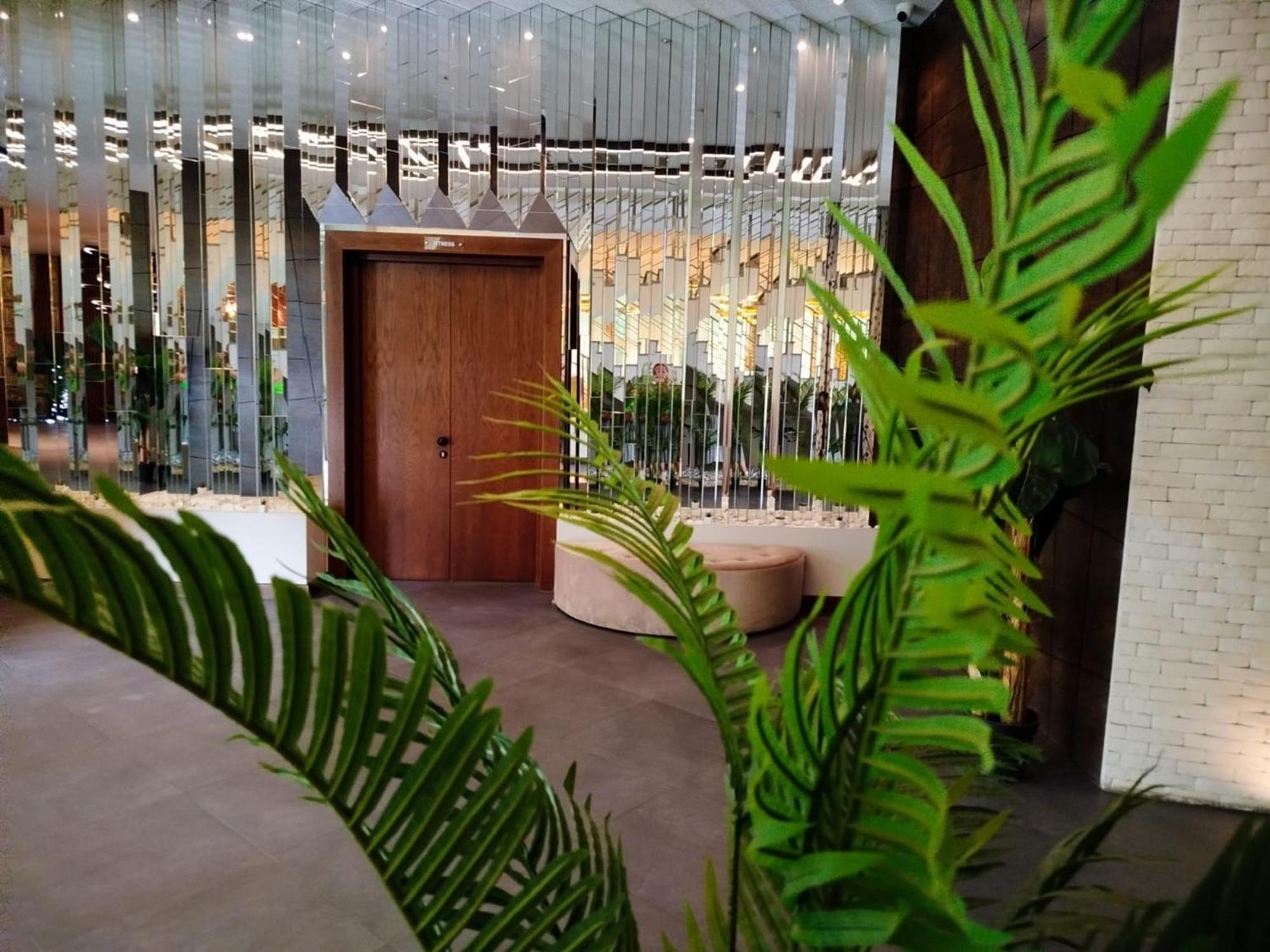 Green Tower Hotel Tbilisi Exterior photo
